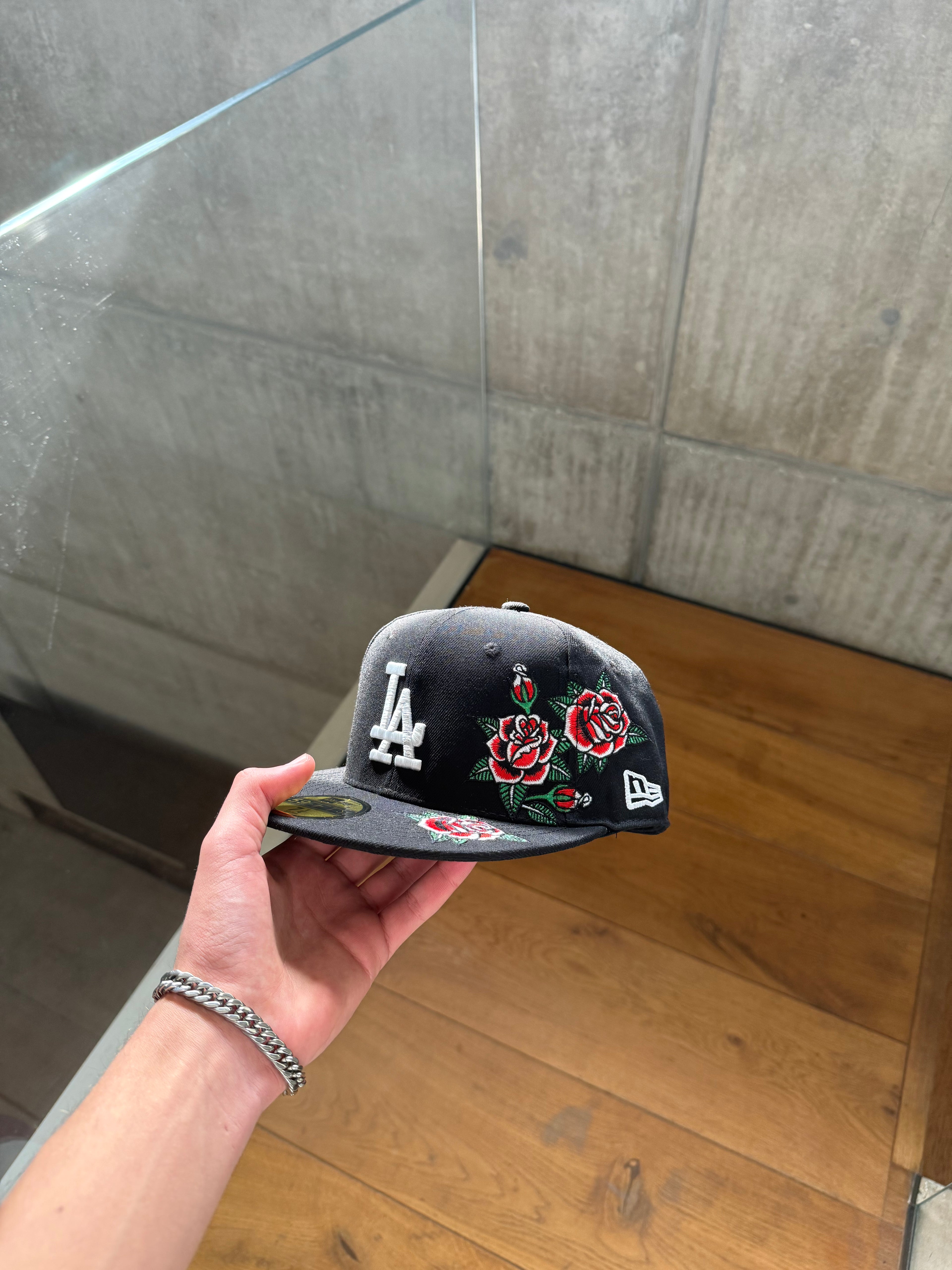 Fitted- וורדים