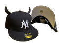 Fitted- שטן שחור